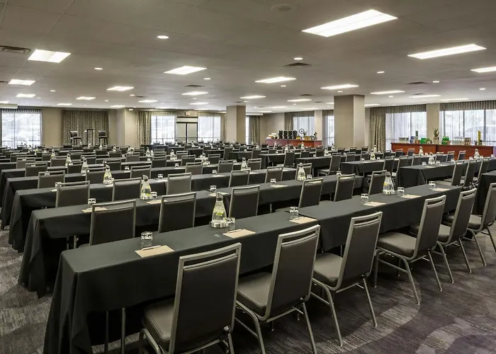 Renaissance Phoenix Downtown Hotel
